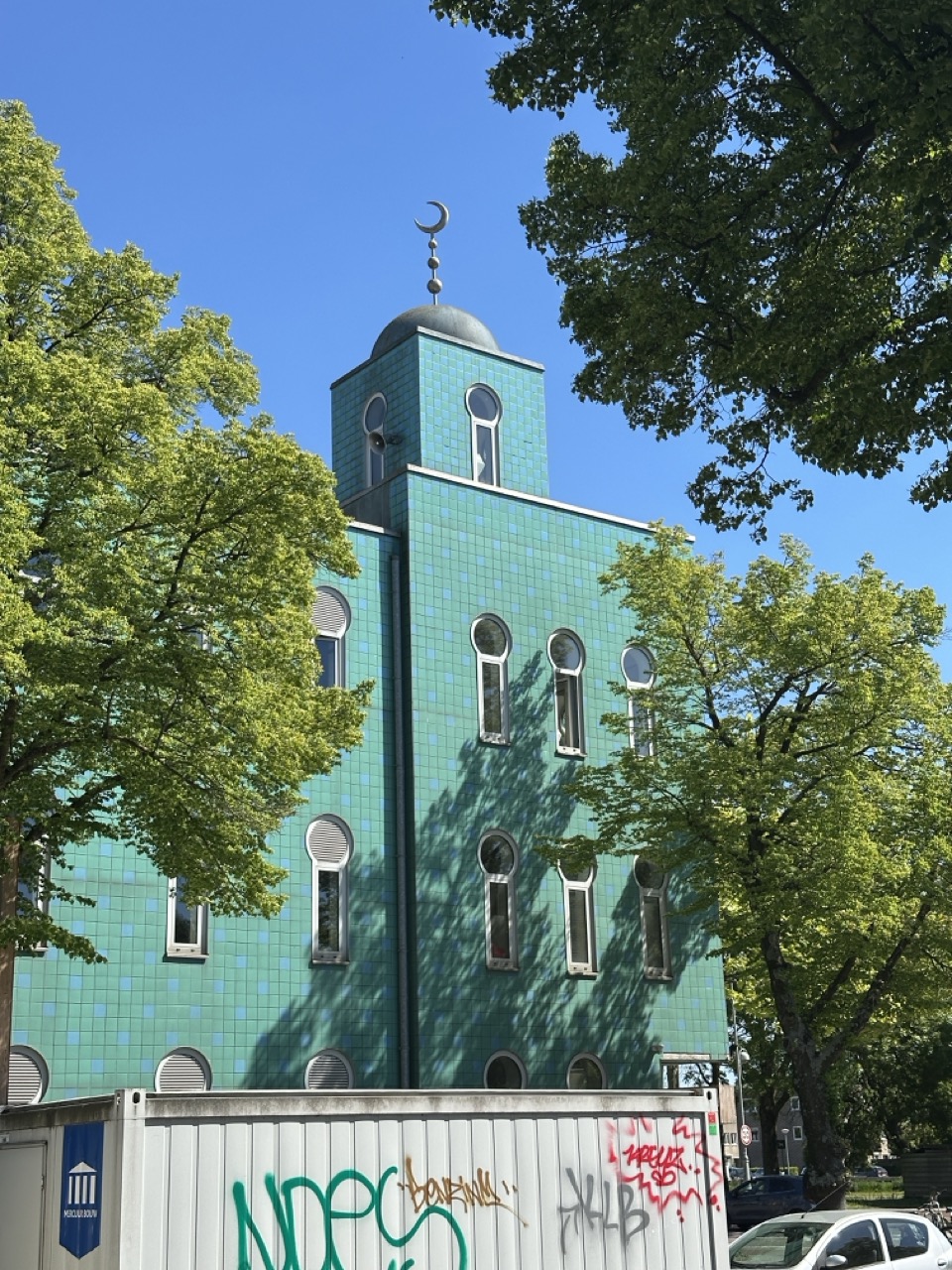 El Mouhssininne mosque in Vogelbuurt